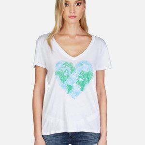 Lauren Moshi Cruz World Love V-Neck Tee S